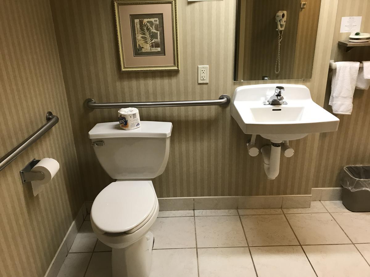 Lititz Inn And Suites מראה חיצוני תמונה
